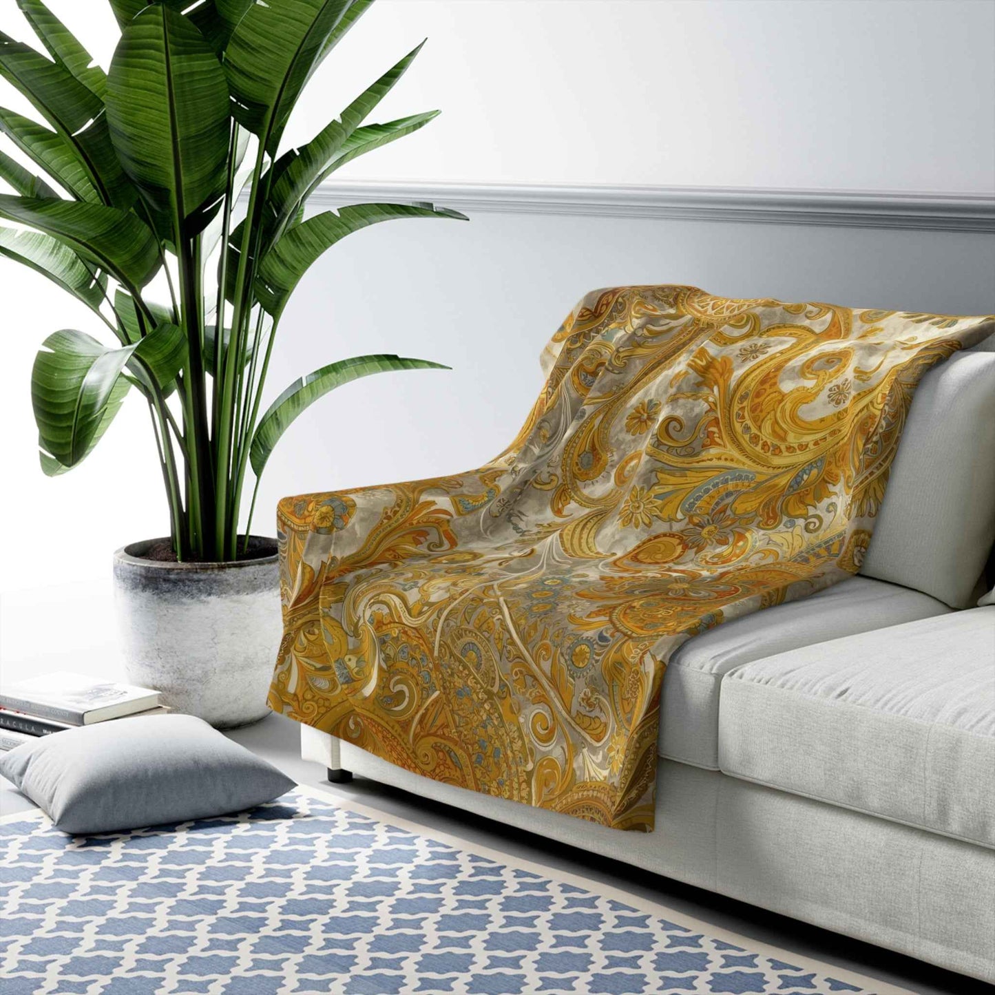 Luxurious Sherpa Fleece Blanket for Cozy Decor, Perfect for Home, Gifts, Winter, Holidays, Elegant Pattern