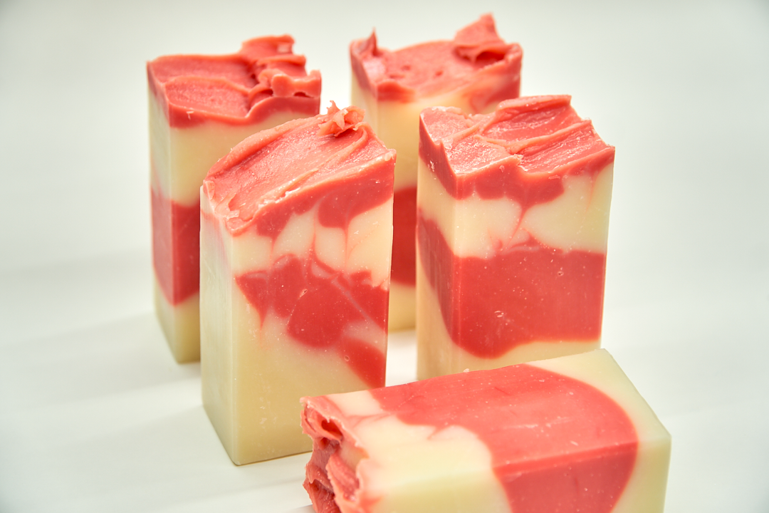 Country Apple Soap With McIntosh Apple Vanilla Scent - Rosetta Creative Boutique