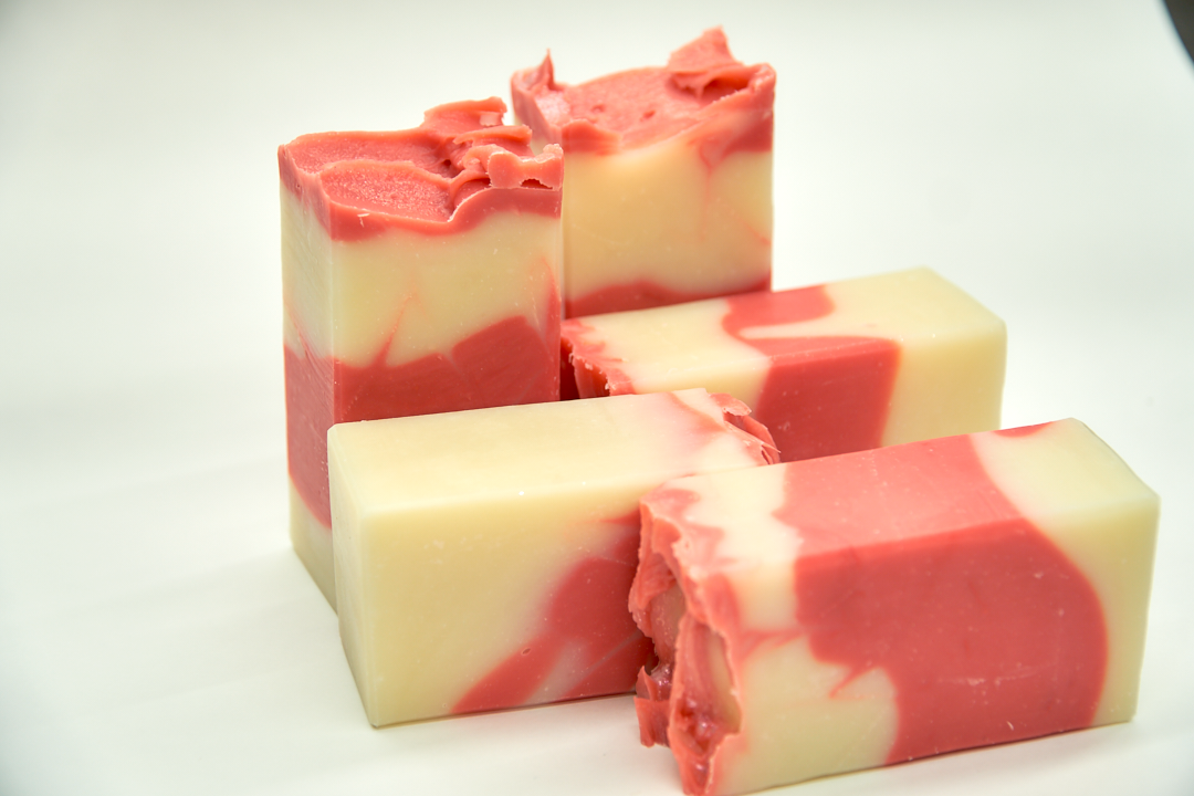Country Apple Soap With McIntosh Apple Vanilla Scent - Rosetta Creative Boutique