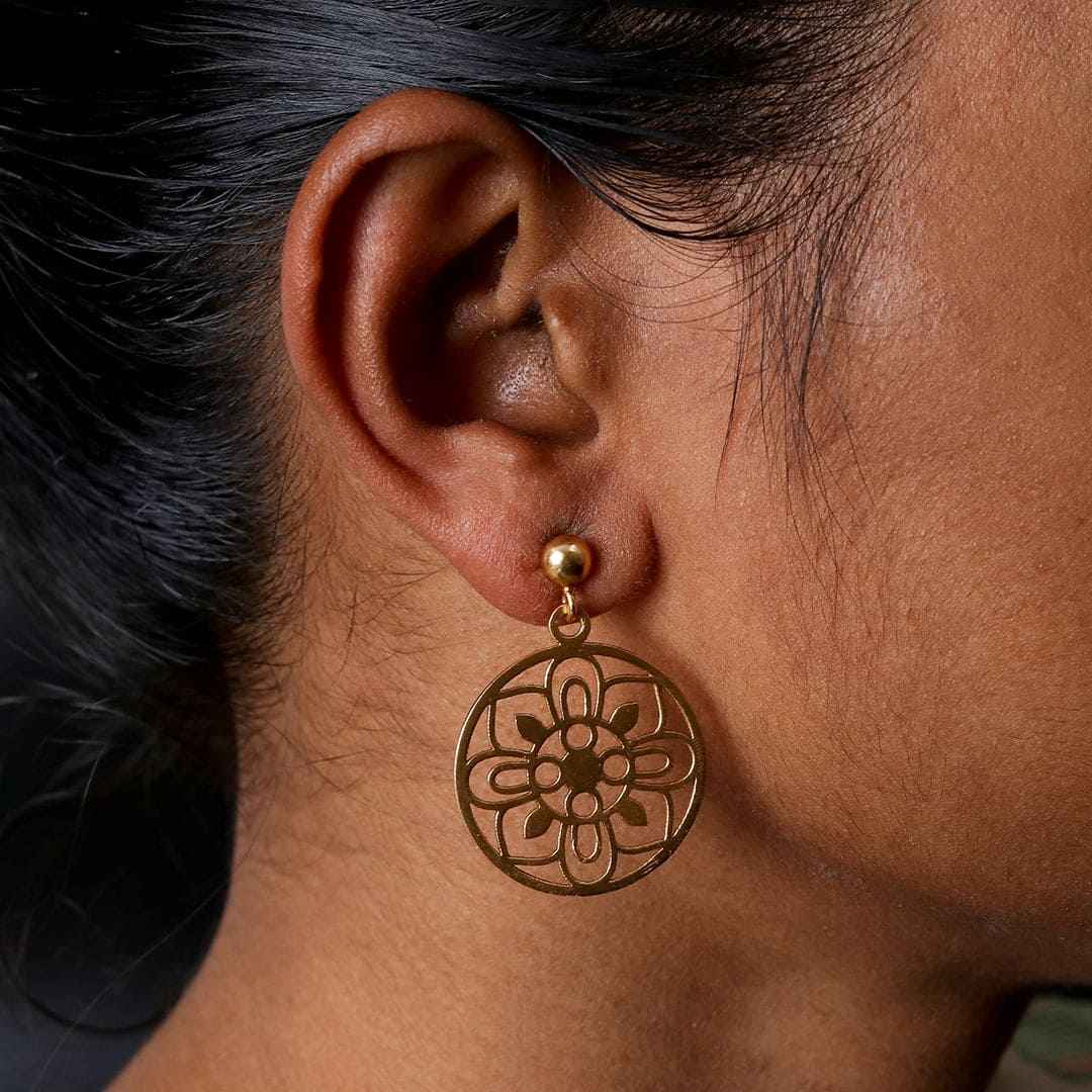 Pratha Jewellery Studio Earrings for Women Gold Plated Classic Design Jewellery