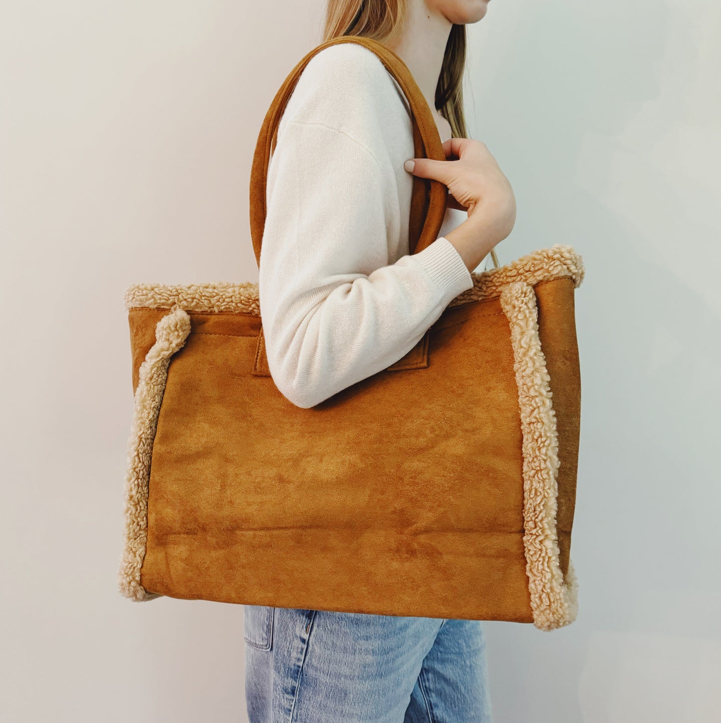 Teddy Cozy Tote Shoulder Bag Leopard Pattern Interior - Rosetta Creative Boutique