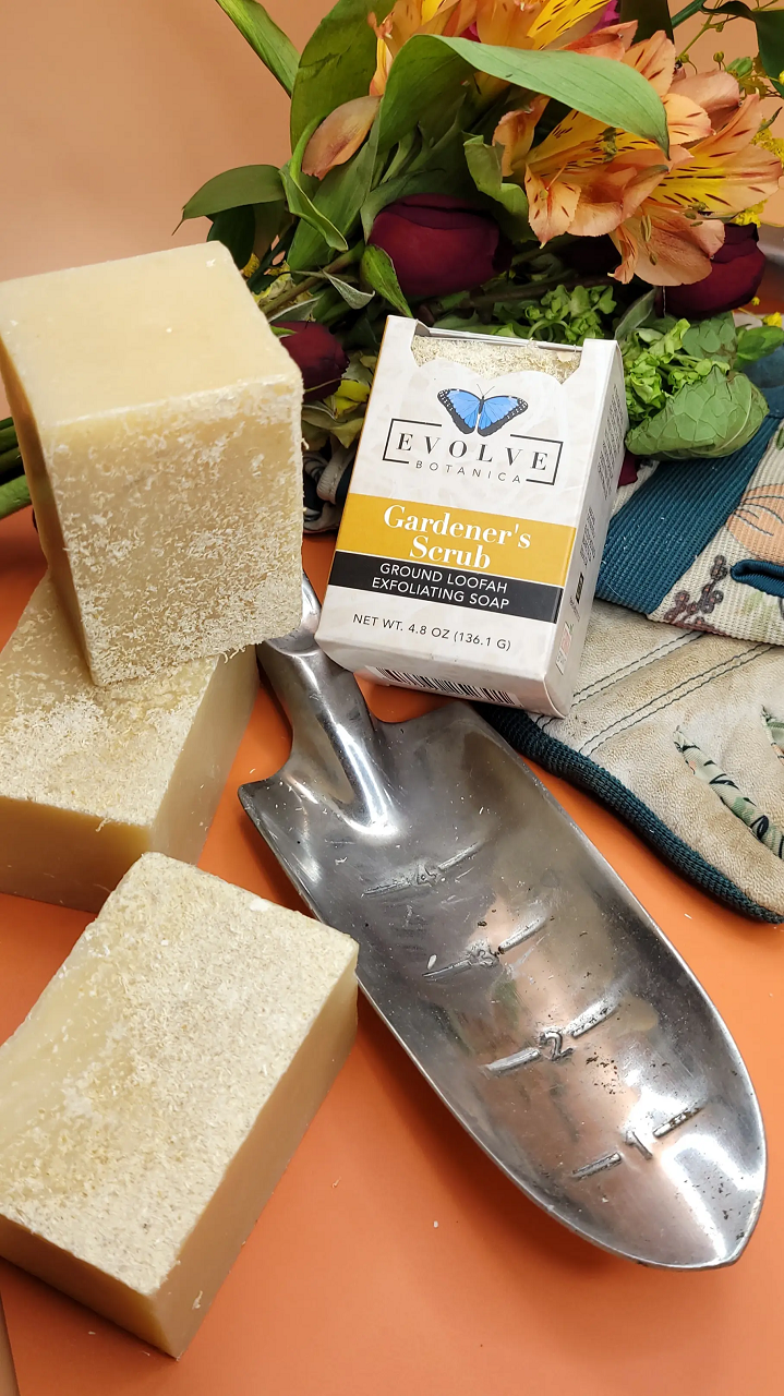 Gardener Soap Specialty Cleanser With Ground Loofah Honey - Rosetta Creative Boutique