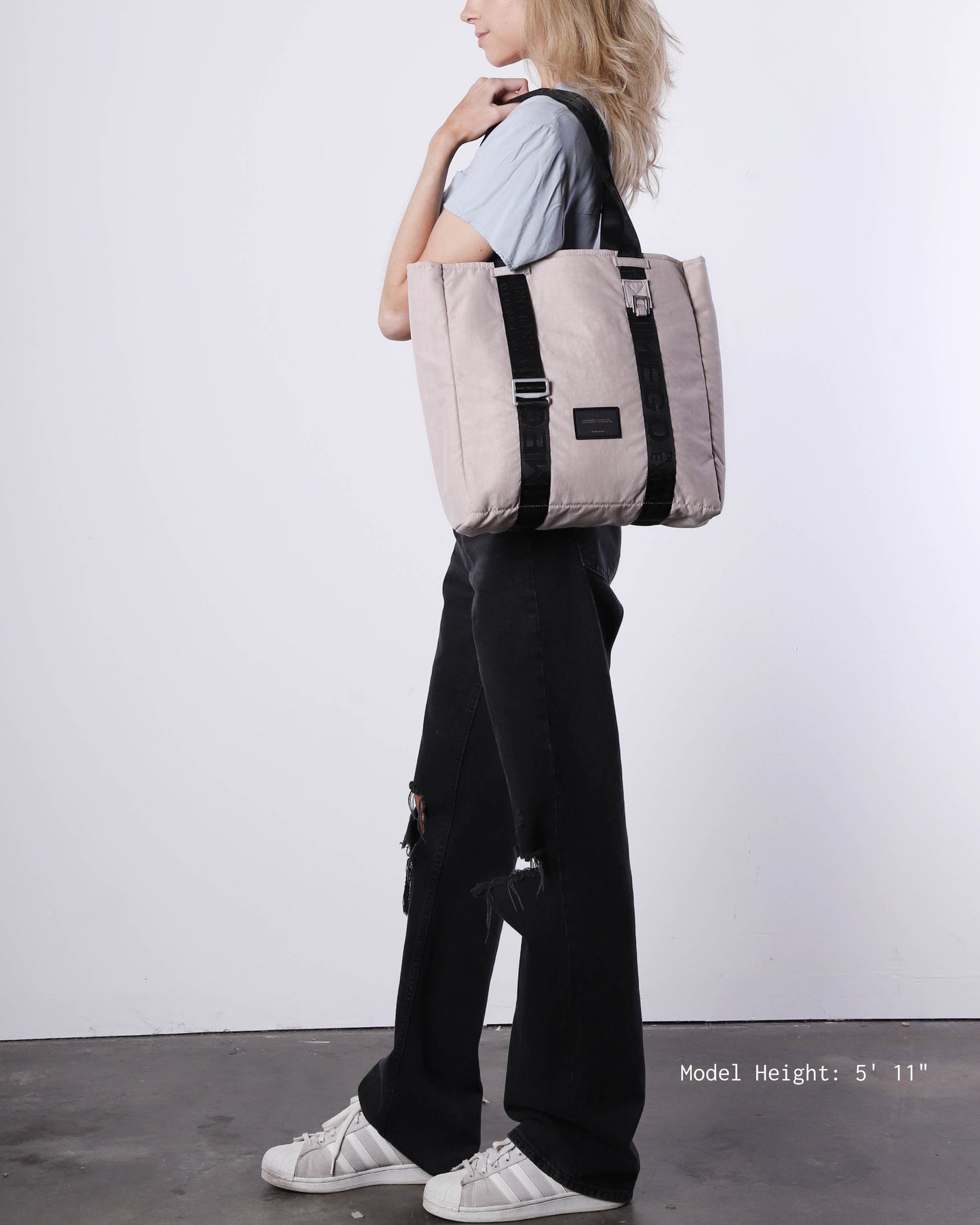 Zimego Unisex Laptop Tote Padded Sleeve And Branded Straps - Rosetta Creative Boutique