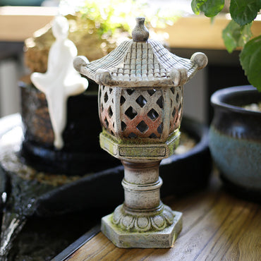 Zen Pagoda Solar Lantern | Traditional Garden Ornament