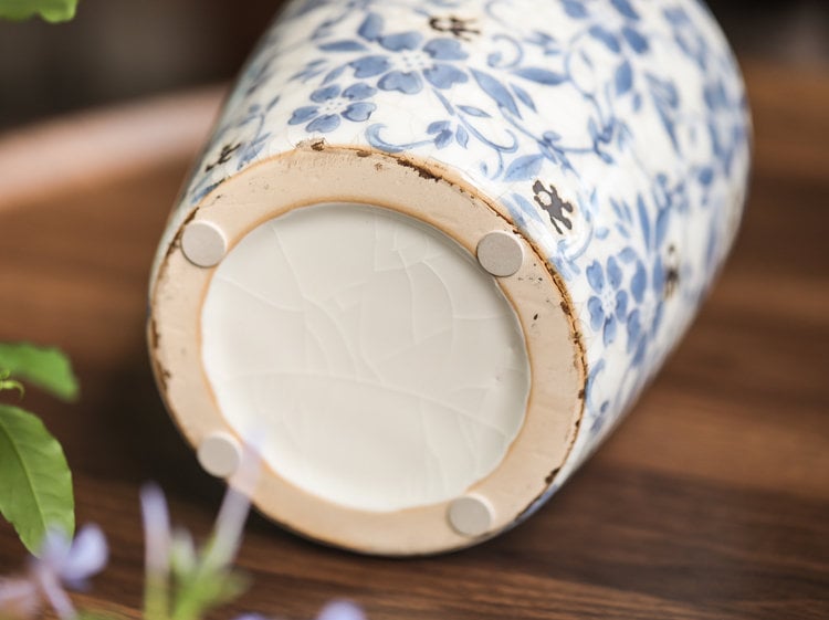 Retro Style Ceramic Vase-3