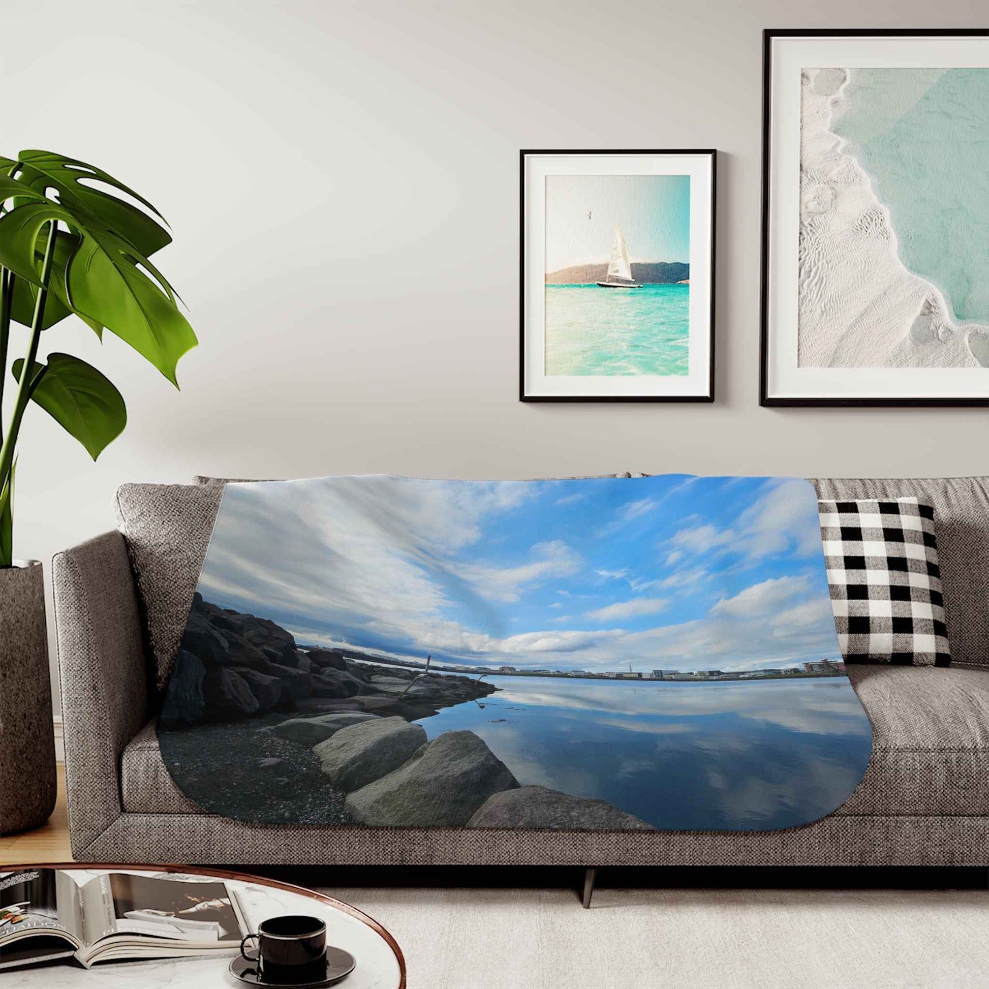 Cozy Sherpa Blanket of the Icelandic Coast - Two Color Options for Ultimate Comfort