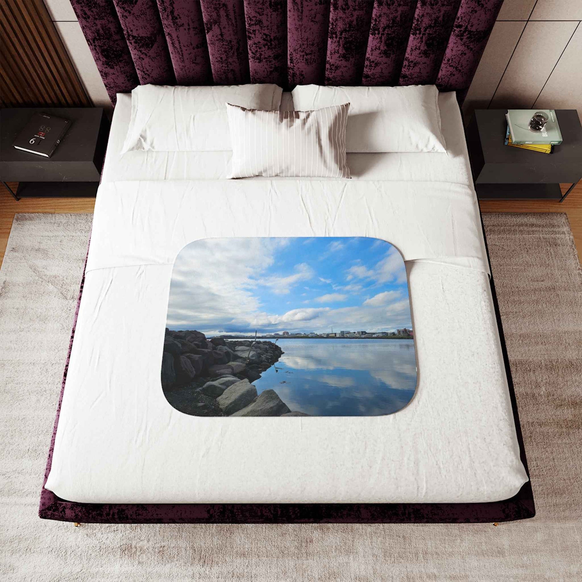 Cozy Sherpa Blanket of the Icelandic Coast - Two Color Options for Ultimate Comfort