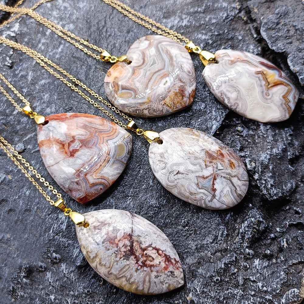 Natural Mexican Agate Pendant Leaf Shaped Love Oval Triangle Shape Striped Agate Irregular Hanging Ornament