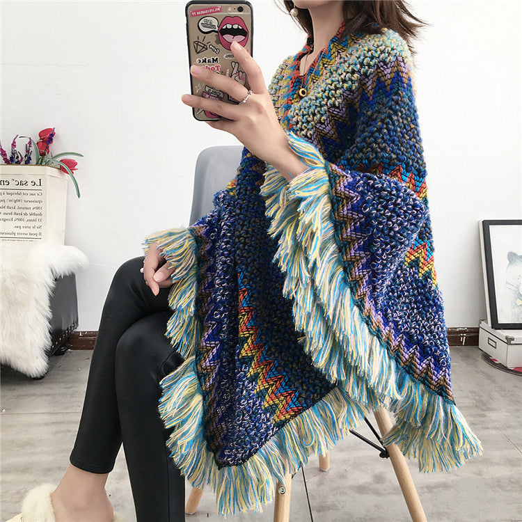 Elegant Color-Block Knitted Tassel Scarf