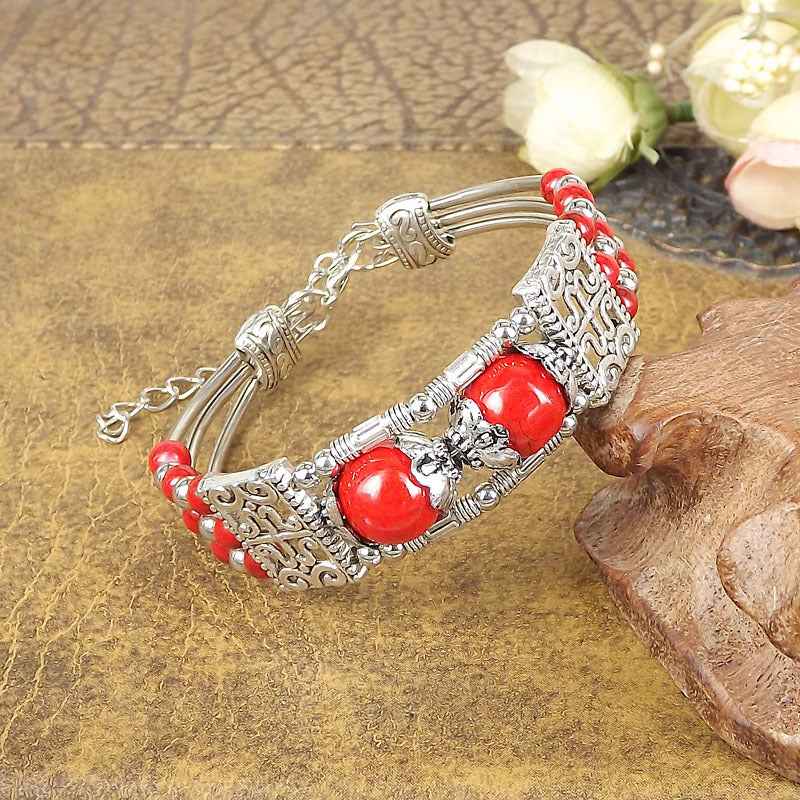 Vintage-style Bangle with Exotic Miao Silver Design