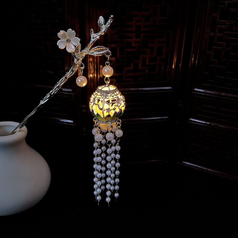 Ancient Chinese Style Landscape and Lantern Hairpin