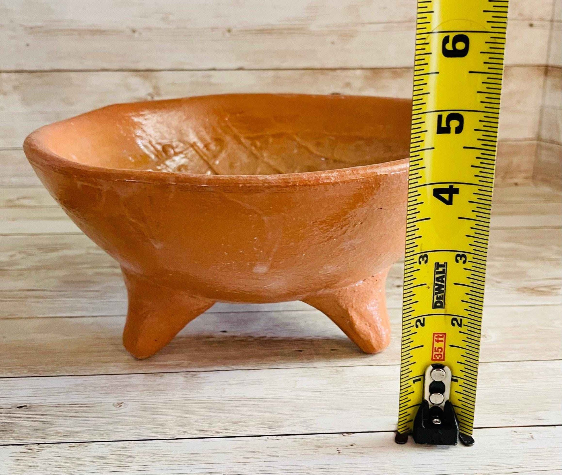 Authentic Mexican Molcajete with Spoon Molcajete Mexicano de Barro con Cuchara