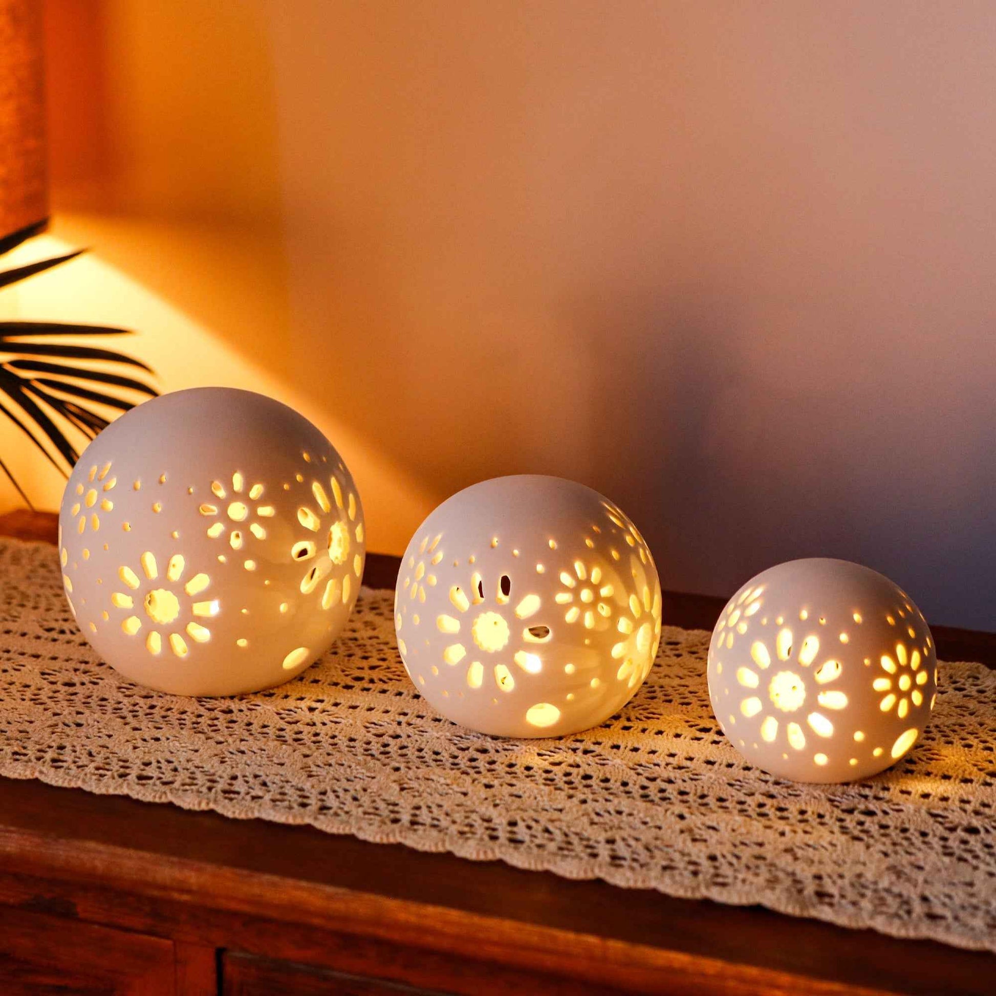 Set of 3 Ceramic Decorative Lamp Floral Carved Cordless Lamp