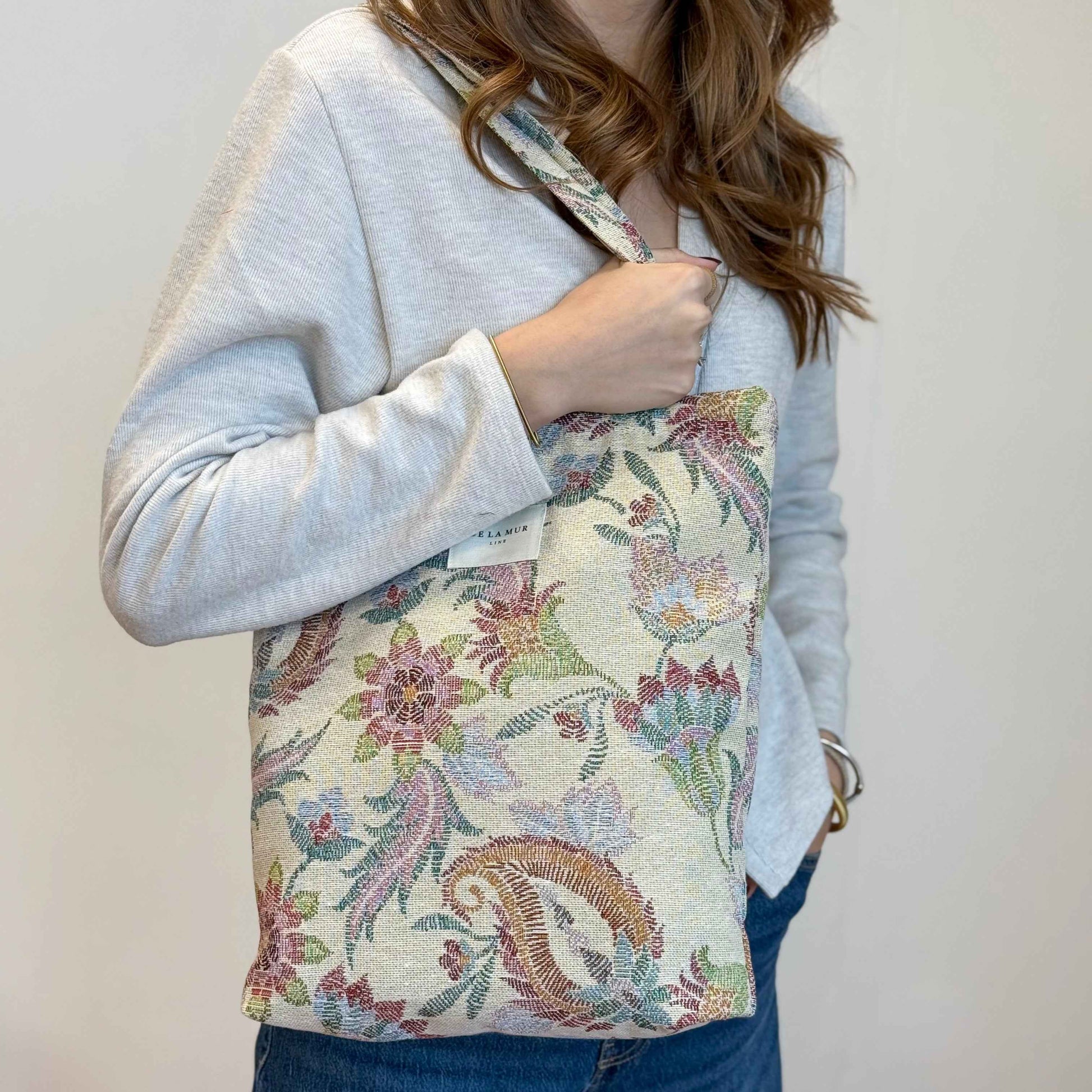 Floral Jacquard Medium Zippered Bag – Multicolor (Color)
