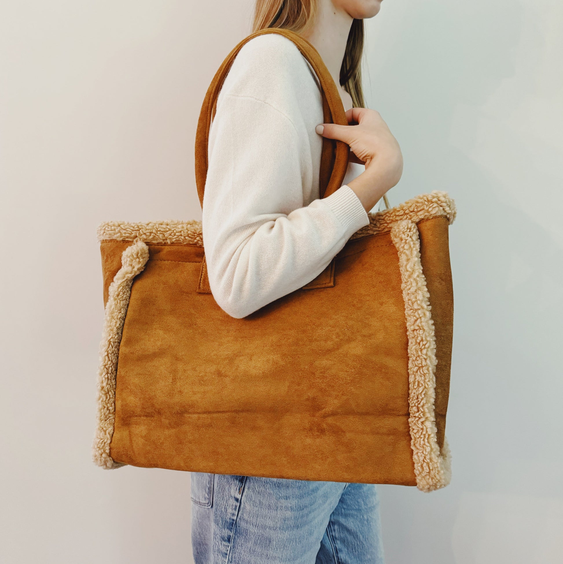 Teddy Cozy Tote Shoulder Bag Leopard Pattern Interior - Rosetta Creative Boutique