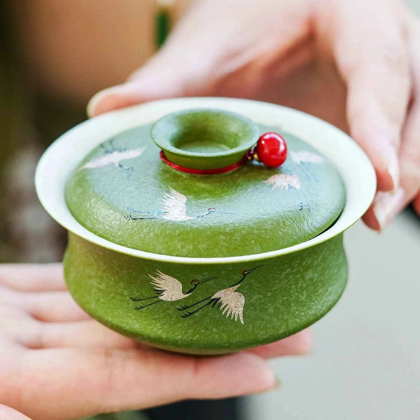 Crane Green Glaze Gaiwan — Handcrafted Porcelain Teacup with Red Bead Lid