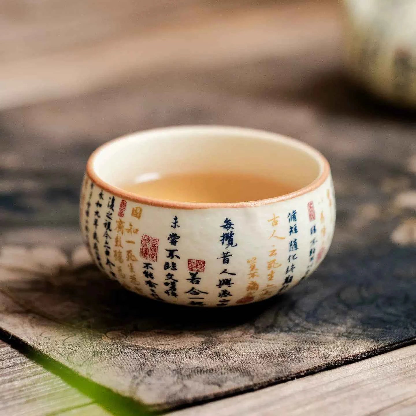 High-Fired Mineral White Porcelain Calligraphy Luohan Tea Cup – Lantingxu Series