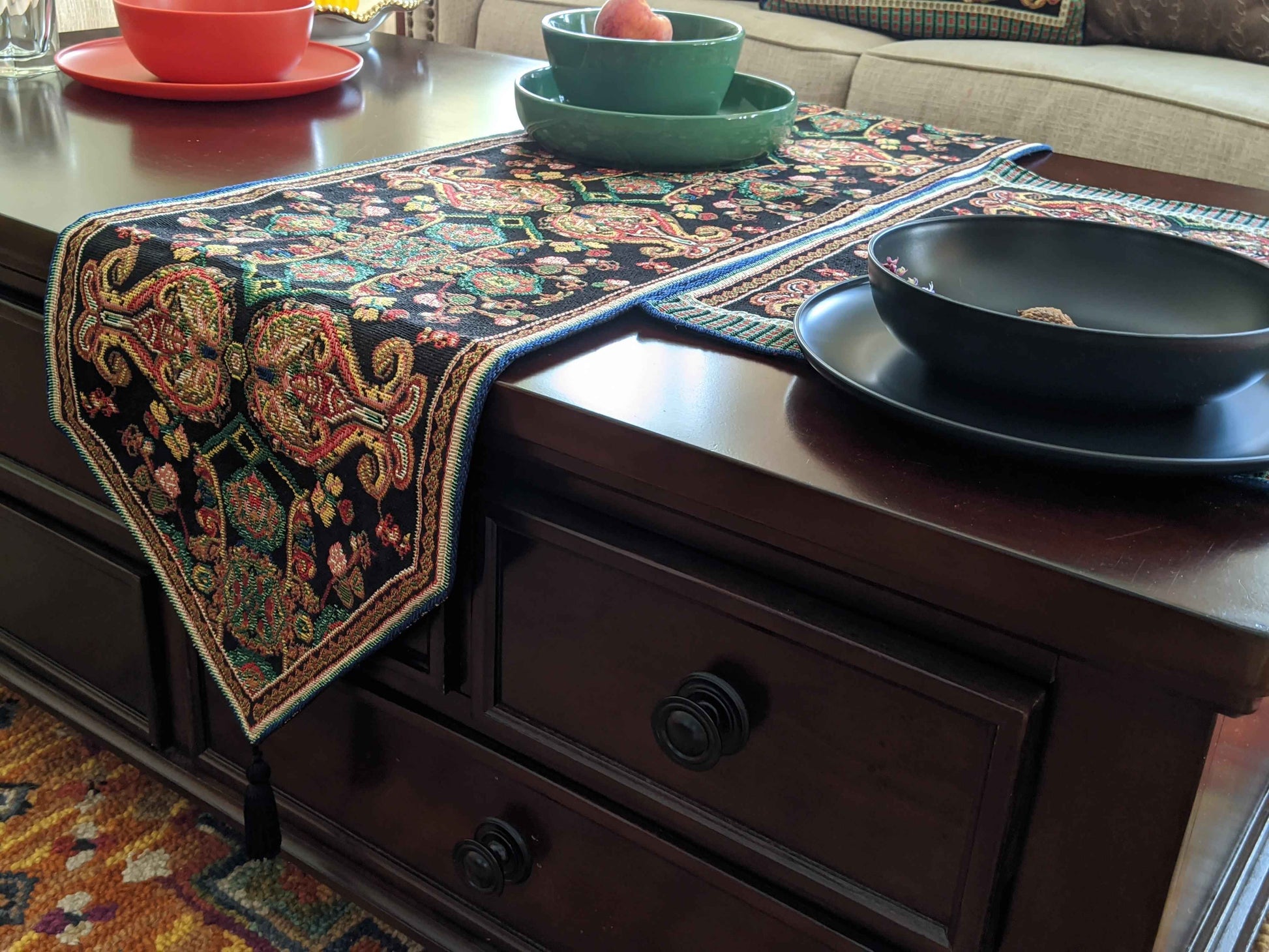 Tache Elegant Black Ornate Paisley Woven Tapestry Table Runner (18192)