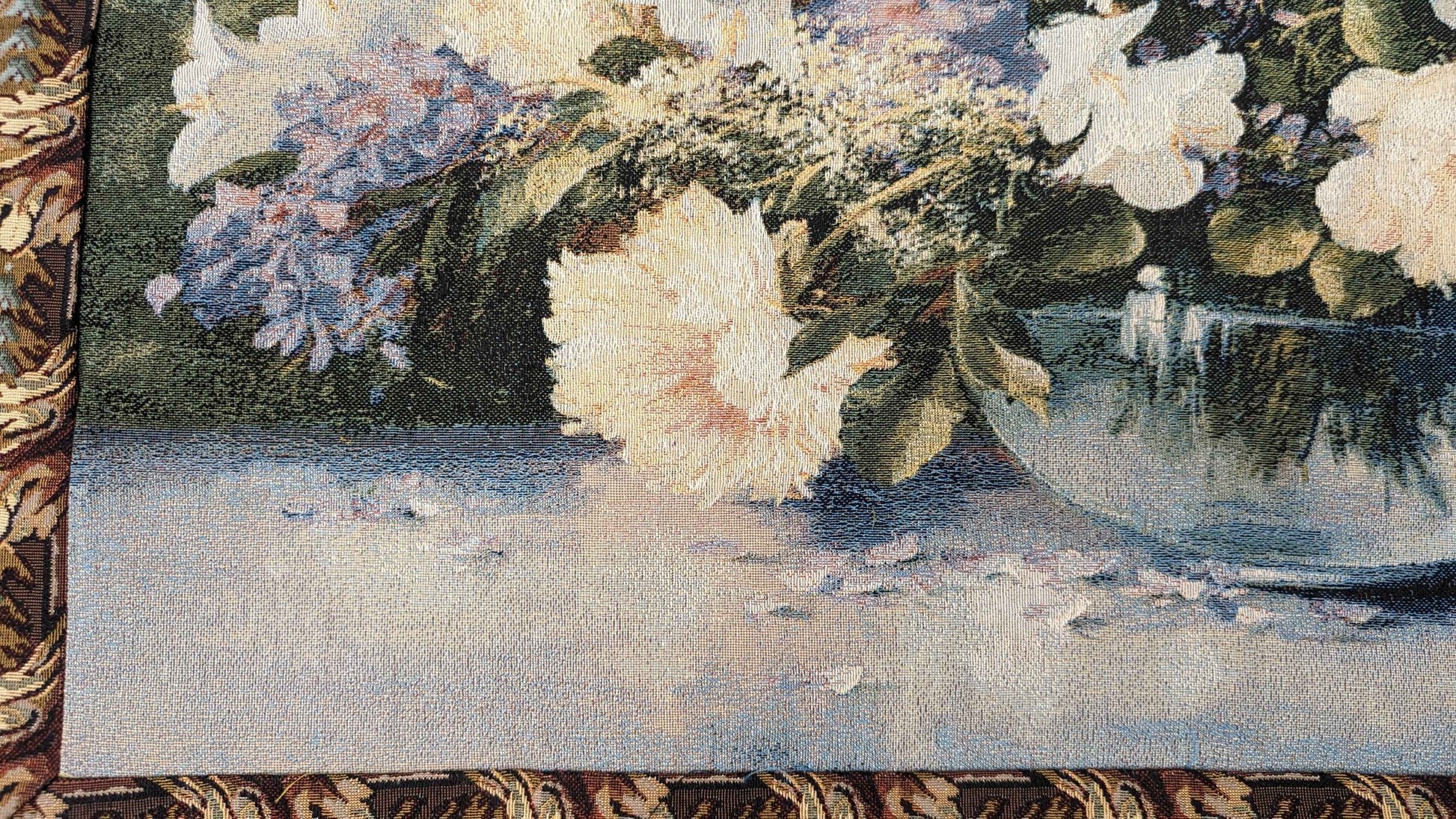 Tache Bouquet Of Flowers Tapestry Lavender Floral Wall Hanging 33 X 24 (13021)