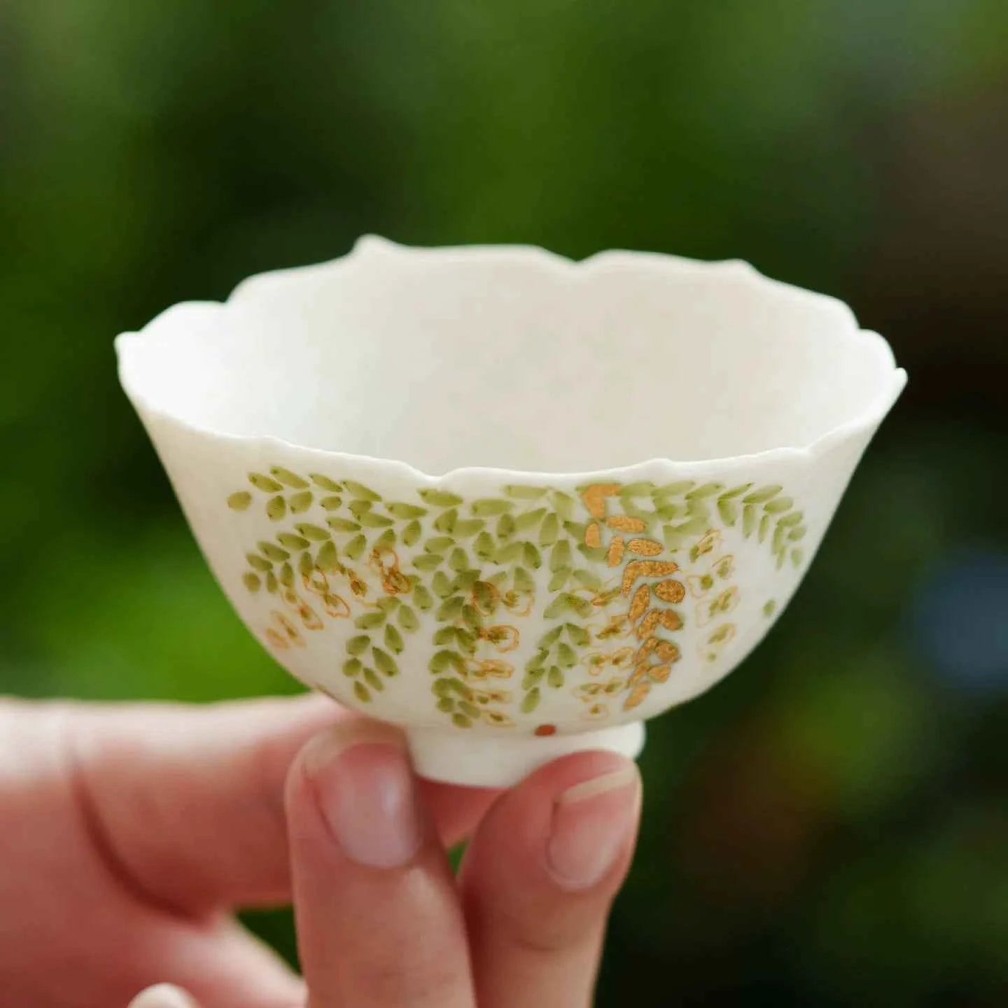 Handmade Ceramic Teacup with Green Leaf Design – 50ml Traditional Chinese Tea Cup