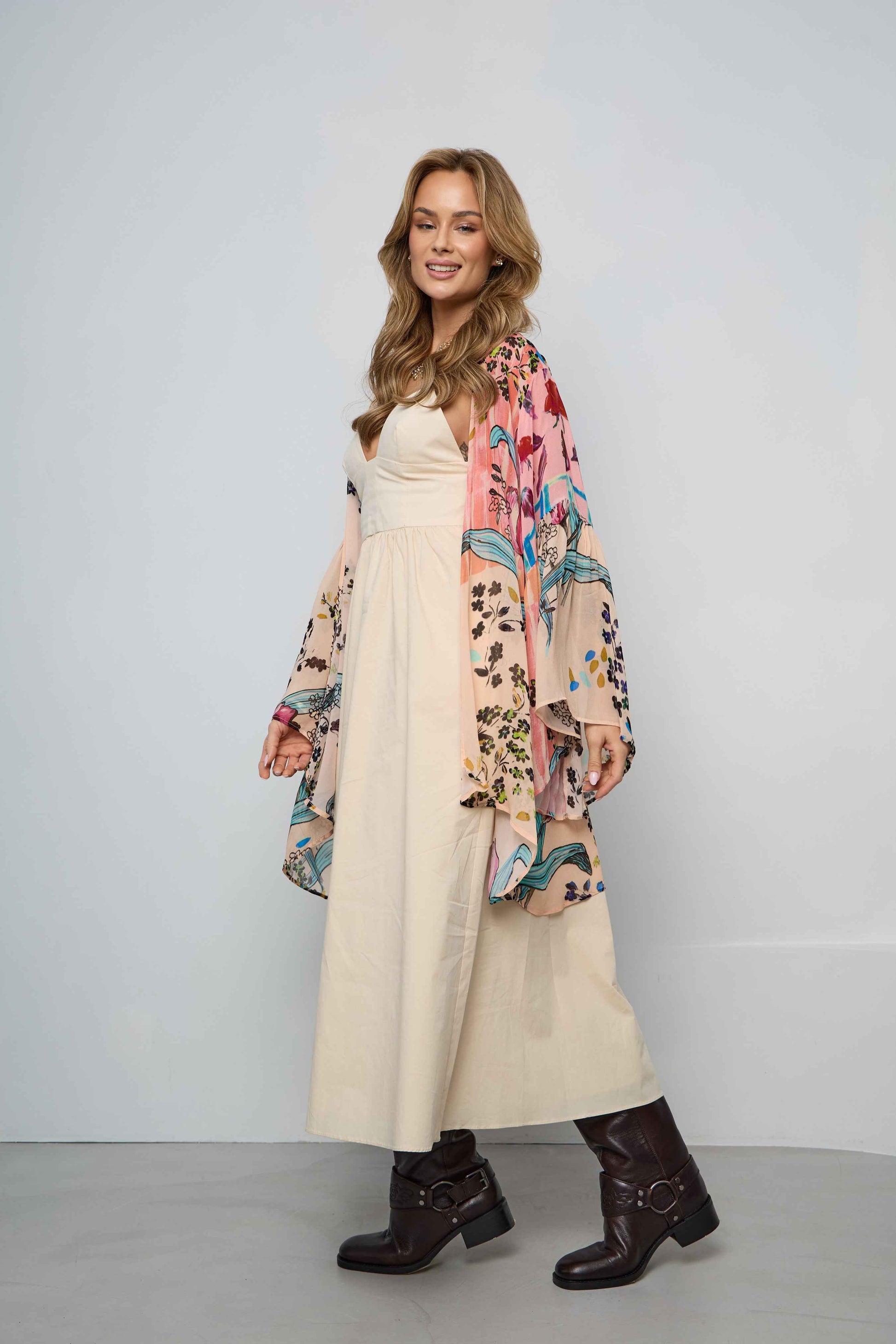 Mystical Garden Ruffle Sleeve Kimono – Pink