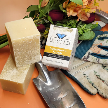 Gardener Soap Specialty Cleanser With Ground Loofah Honey - Rosetta Creative Boutique