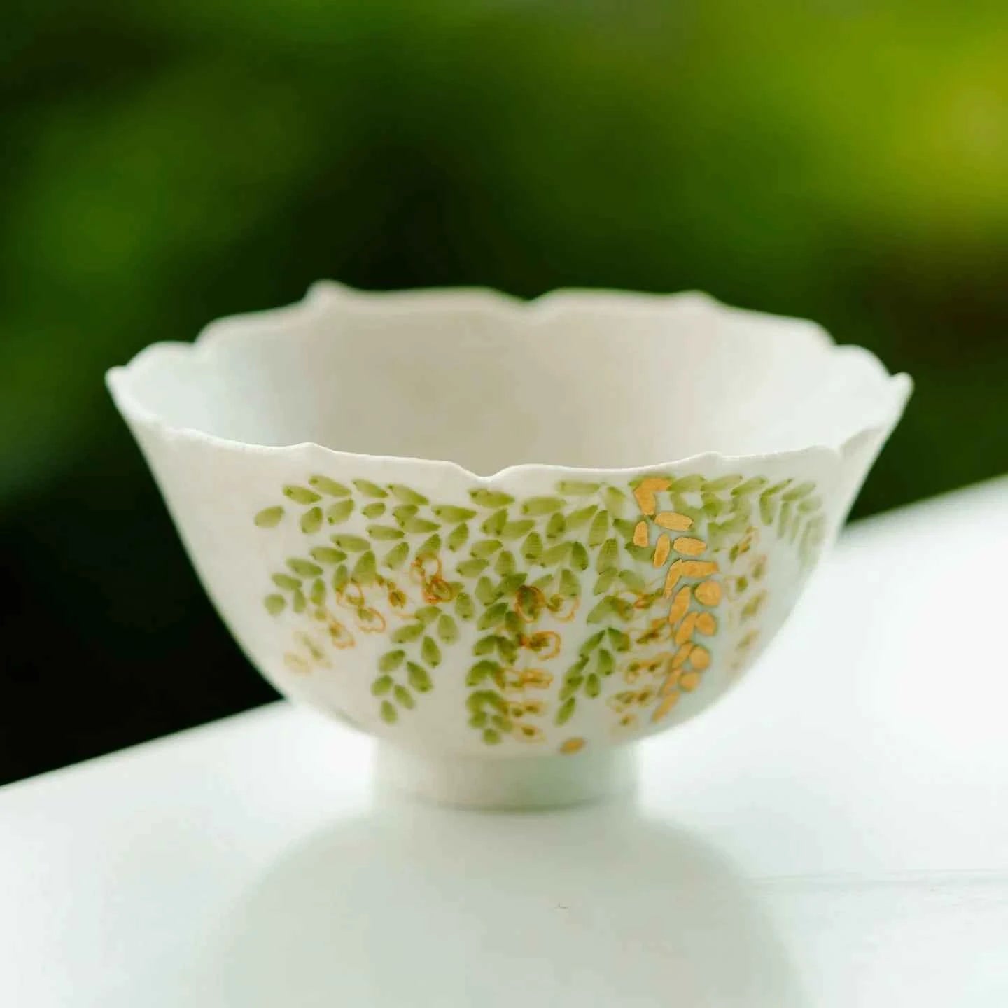 Handmade Ceramic Teacup with Green Leaf Design – 50ml Traditional Chinese Tea Cup