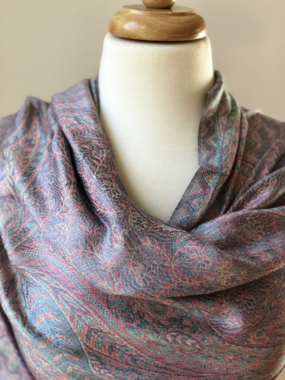 Kashmir Inspired Light Pink Jamawar Pashmina Scarf - Rosetta Creative Boutique