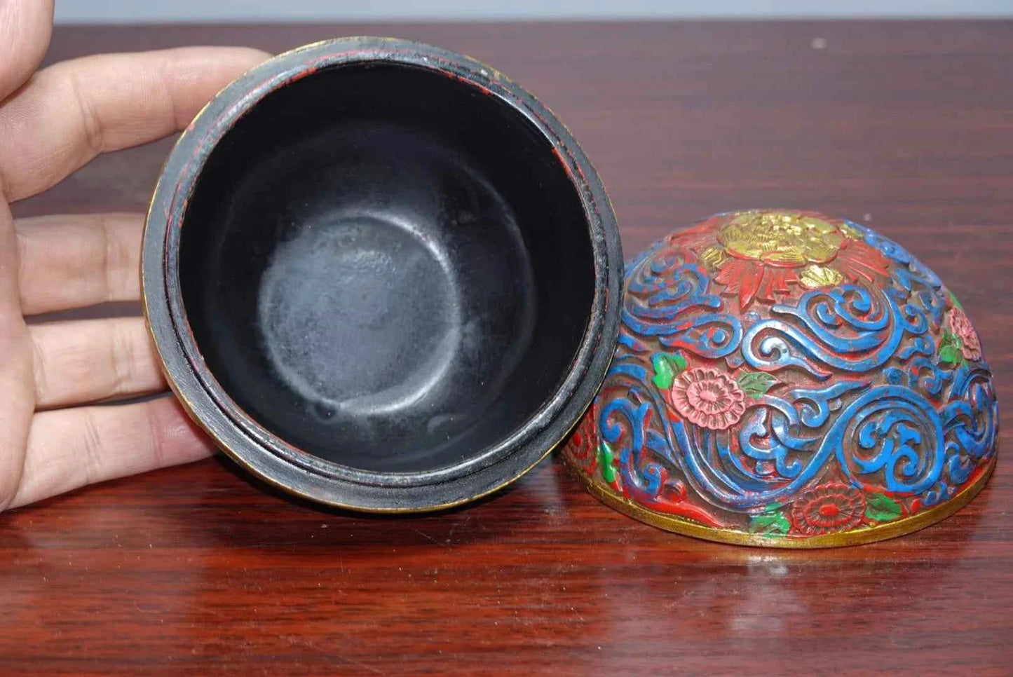 Exquisite Carved Red Lacquer Jewelry Box – Chinese Rouge Box (9.5cm)