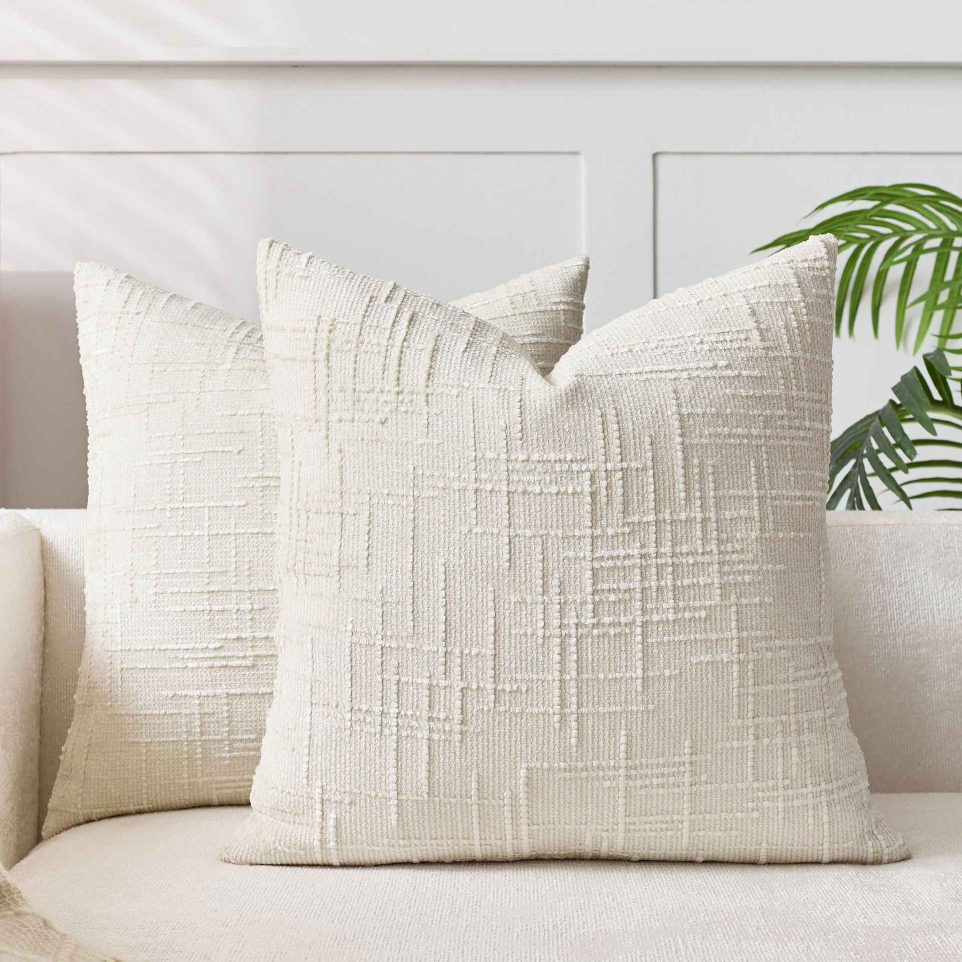 Chunky-spun Bamboo-textured Chenille Pillowcase