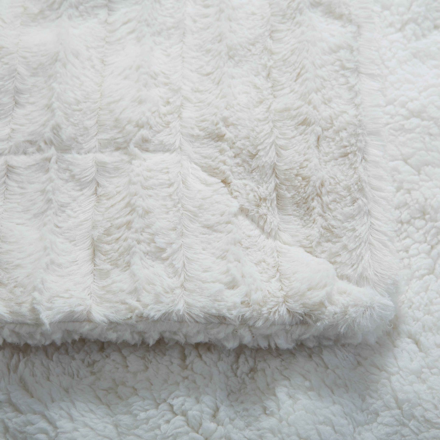 Tache White Ivory Polar Faux Fur with Sherpa Throw Blanket