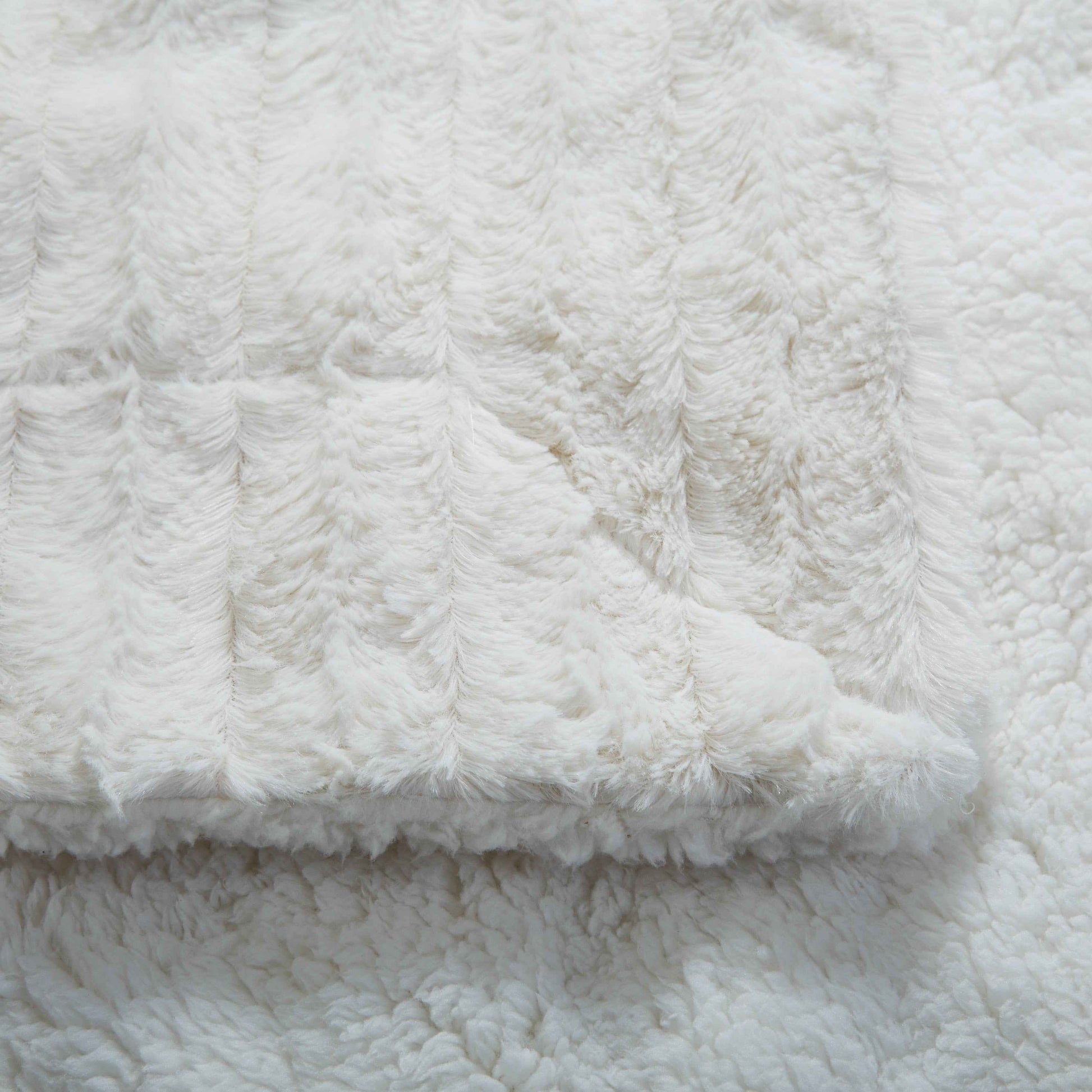 Tache White Ivory Polar Faux Fur with Sherpa Throw Blanket